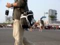 2008年OPEN小將在「夢時代」的「時代大道」前的大遊行，中途穿插的表演節目。此為「月眉育樂世界」之俄羅斯舞者篇。