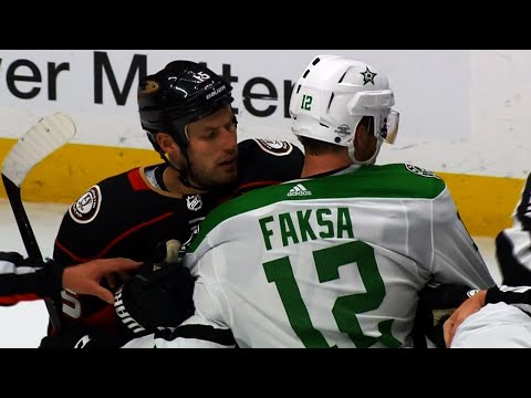 Video: Ducks, Stars end hotly contested game with fight