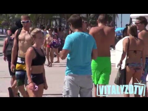 Do - Wanted to see if some girls squat and observe what kind of bootys we have on this earth.. Follow my fan page: https://www.facebook.com/Vitalyzdtv Check out m...