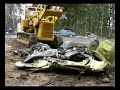 caterpillar 977 vs VW beetle caterpillar 977 vs VW beetle