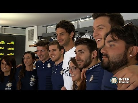 RANOCCHIA E VIDIC INCONTRANO I TIFOSI