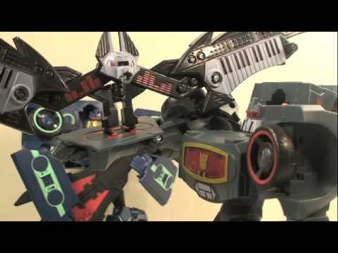 Transformers Animated Deluxe Electrostatic Soundwave & Soundwave Review