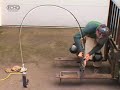 PESCA CON MOSCA TIM RAJEFF ROMPIENDO UNA CAÑA 10