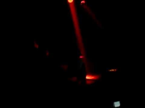 fabrix - Das ist ein kleiner ausschnitt aus dem set Marco K! vs. SchindLer -LiVE- @ X MAS Beats Maniacs 25.12.2011 Fabrix Werdau http://www.youtube.com/watch?v=wwJVK9...