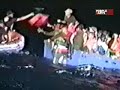 Gran superaccidente de gran bote abarrotado de refugiados ilegales