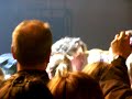 John Mayer kisses fan at concert