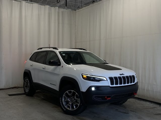 2022 Jeep Cherokee in Cars & Trucks in Strathcona County
