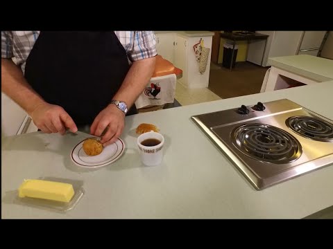 video-linktoworks-Making Prune Muffins