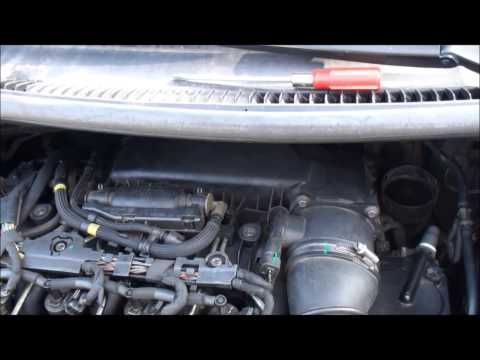 Wymiana filtra powietrza Peugeot 207 – Replacing the air filter