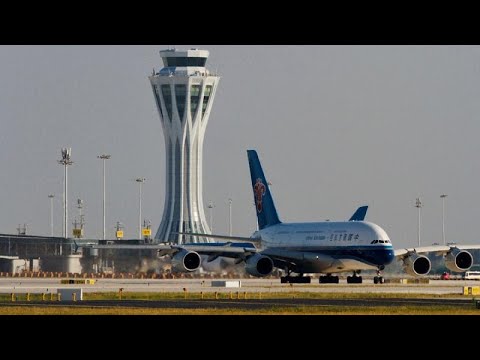 Erste Landung auf Pekings neuem Mega-Airport Daxing