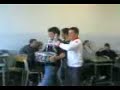 Coro natalizio realizzato dagli studenti dell'istituto Bernardi di Padova.Girato da Sir Cimo