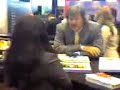 El Dr. Roberto Porcel en el Stand de Anticounterfeiting en la reunion anual de la International Trademark Association