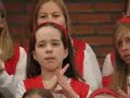 laulupuu-kuoro laulaa puistolan kirkon kauneimmat joululaulut-tilaisuudessa.