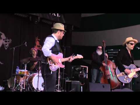 Jakob Dylan - “Everybody's Hurting” - w/Jon Rauhouse, Paul Rigby, Tom V Ray, Barry Mirochnick, Nora O'Connor & Kelly Hogan
