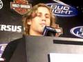 2008-05-31 | Urijah Faber - Press Conference Intro - SacLights.com ~> mic and verbally sets the stage for what promises to be a great fight on Sunday night at Arco Arena....wec ufc urijah faber jens pulver (01:20)