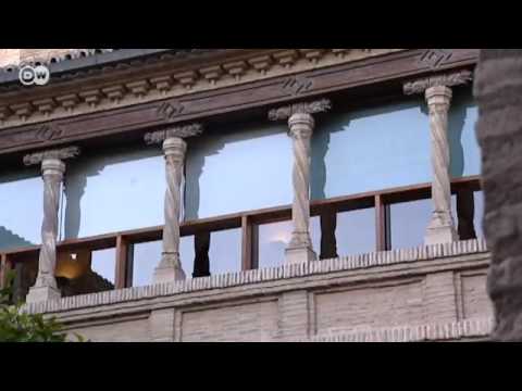 ZARAGOZA - This Spanish city was for a time in the hands of the Moors and it shows in its architecture. We see the Aljaferia Palace as well as the city's museum which i...