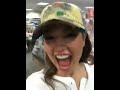 Thalia comprando Primera Fila