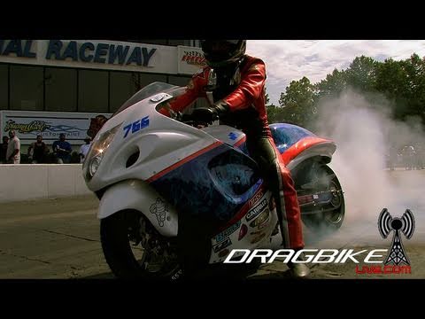 GSXR1300 Hayabusa runs a 7.06et @195mph on NOS in the 1/4 mile! NO WHEELIE BARS!