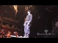 chris brown flying in mid air   up close   personal tour