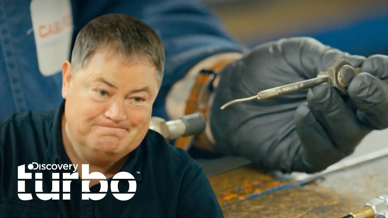 Fabricação de um novo cabo para o guincho | Joias Sobre Rodas | Discovery Turbo Brasil