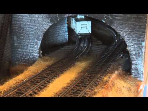Märklin Glaskasten mit Bierlieferung