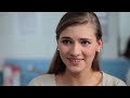 Невинная девушка хочет первый раз