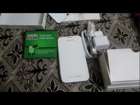 winlip2 - A quick unboxing of the Samsung Galaxy Note II. Specs: CPU: Exynos Quad-Core 1.6GHZ RAM: 2GB Storage: 16/32/64GB + MircoSD up to 64GB Battery: 3100 mAh Displ...