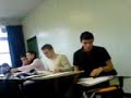 edouard victimisé par petit signe