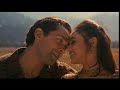esta es una de esas pelis y clips que dan en el cine sobre india haber si alguien me da el titulo de la cancion