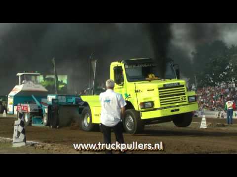 Total Agri Beachpull - 15 jaar beachpull Total Agri Beachpull - 15 jaar beachpull