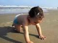 videos de Isabela na praia