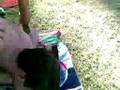 Owneada en la piscina