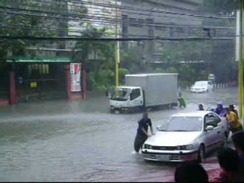 Typhoon Ondoy floods Philippines (PICTURES, VIDEOS)
