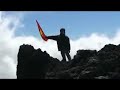 La co Viet Nam tung bay tren dinh nui Fuji...!