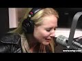 Jewel Performs \"Thump Thump\" Live at WTQR Jewel Performs \"Thump Thump\" Live at WTQR