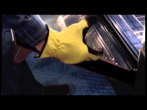 how to remove oven door