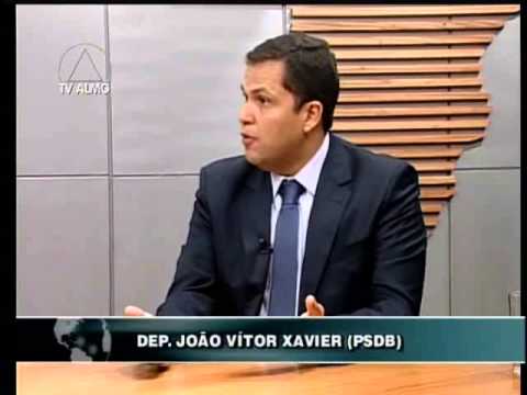 Deputado é entrevistado pelo programa "Mundo Político", da TV Assembleia Deputado é entrevistado pelo programa "Mundo Político", da TV Assembleia