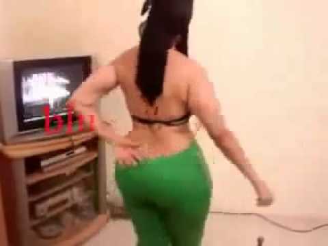 الرقص العربي في منزل Arab hot dance
