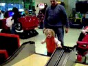 Vicky bowling como loca