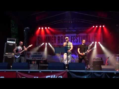 Koncert FUCKTORY, Hunter, Pathfinder -  Sława 3 lipiec 2010. Nagrane podczas Summer Rock Festival Sława 2010. autor nagrania Mazi. FUCKTORY: Horacy voc, Tanki git, Greg drums, DyQ bass.www.myspace.com/fucktory1
