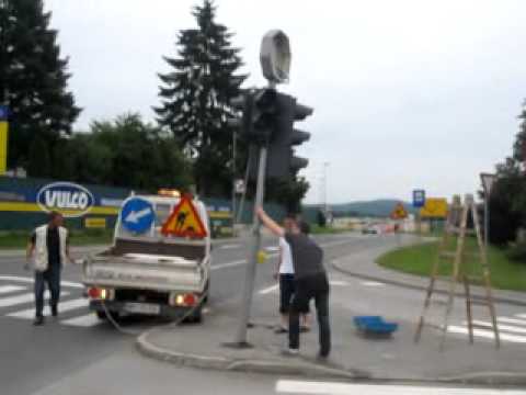 Poglej video
