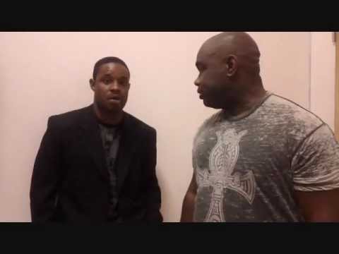 RODNEY PERRY COMEDIAN CHECK IN BACKSTAGE