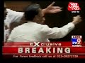 Abu Azmi slapped by MNS MLA for taking oath in Hindi 1
