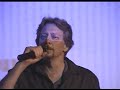 040908 Elroy singing Dont You Love Her Madly