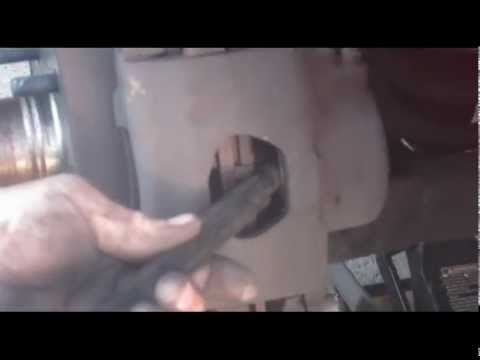 how to bleed two piston calipers