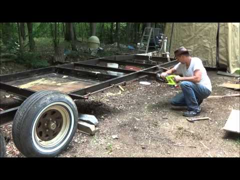 how to attach tiny house to trailer