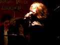 adrienne pauly en show case � la fnac de rouen, 06/02/07