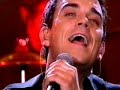 robbie williams   sexed up / millennium  live 
