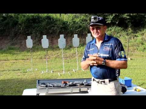 S&W 629 .44 Magnum 6 shots in 1 SECOND with Jerry Miculek!