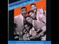 EARL LEWIS AND THE CHANNELS-CLOSER YOU ARE